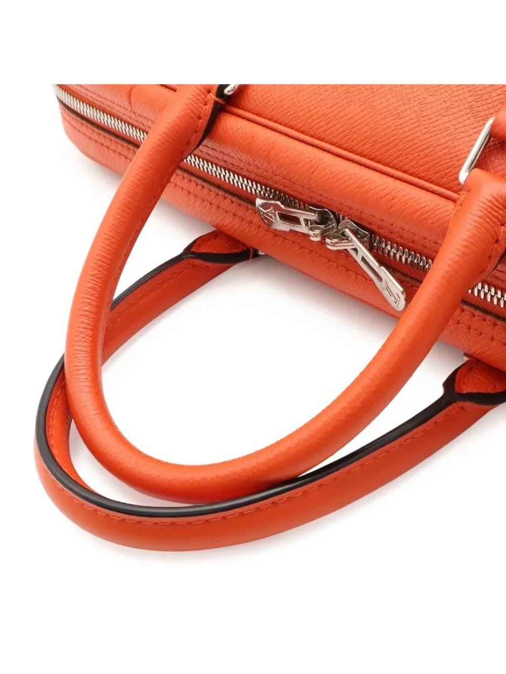 Louis Vuitton Taiga PDV Porte Documents Voyage PM Business Bag Orange